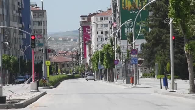 'Tam kapanma' sürecinde Ramazan Bayramı'na sessiz girdi