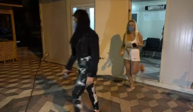 Ticari takside izin belgesiz yakalandılar, cezadan kaçamadılar Ticari takside izin belgesiz yakalandılar, cezadan kaçamadılar