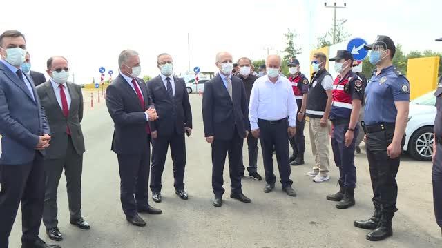 Turizm merkezi Antalya'da Kovid-19 denetimleri sürüyor