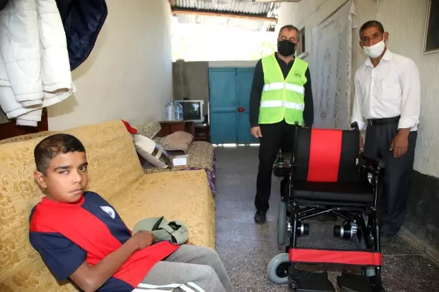 Son dakika haberi! Karşılaştığı başkandan akülü araç istemişti, engelli Veysel'e bayram sürprizi Son dakika haberi! Karşılaştığı başkandan akülü araç istemişti, engelli Veysel'e bayram sürprizi
