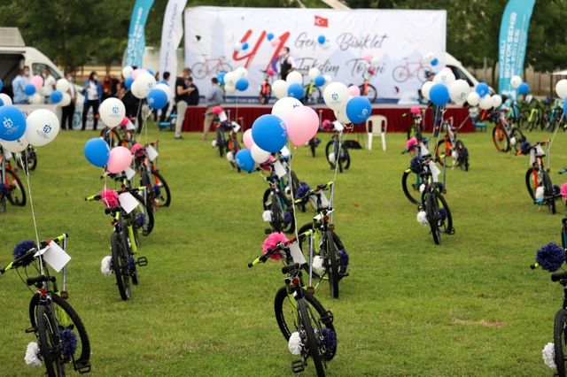 41 gence bisiklet hediye edilecek 2 14131522 o