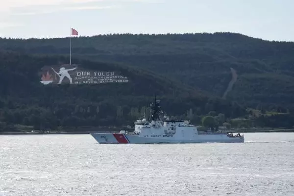 ABD SAHİL GÜVENLİK GEMİSİ, ÇANAKKALE BOĞAZI'NDAN GEÇTİ ABD SAHİL GÜVENLİK GEMİSİ, ÇANAKKALE BOĞAZI'NDAN GEÇTİ