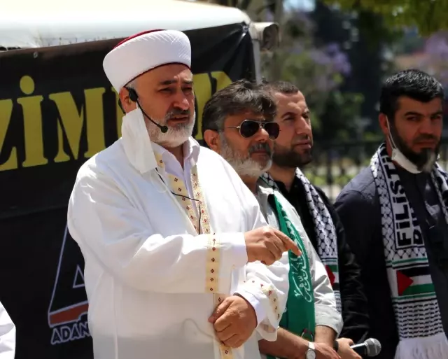 - Adana'da Cuma namazı sonrası Filistinliler için gıyabi cenaze namazı kıldı - Adana'da Cuma namazı sonrası Filistinliler için gıyabi cenaze namazı kıldı