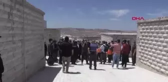 Süleyman Soylu: Son dakika! ANKARA BAKAN SOYLU: İDLİB'TE 1 YILDA 35 BİN EV NİHAYETE ERDİRİLDİ -2 Süleyman Soylu: Son dakika! ANKARA BAKAN SOYLU: İDLİB'TE 1 YILDA 35 BİN EV NİHAYETE ERDİRİLDİ -2