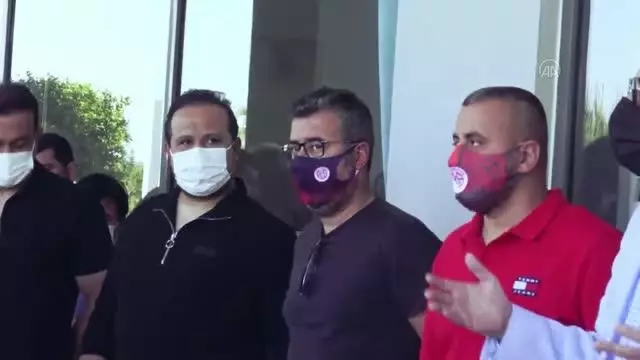 Antalyaspor Kulübü Başkanı Yılmaz, bayramlaşma programında konuştu Antalyaspor Kulübü Başkanı Yılmaz, bayramlaşma programında konuştu