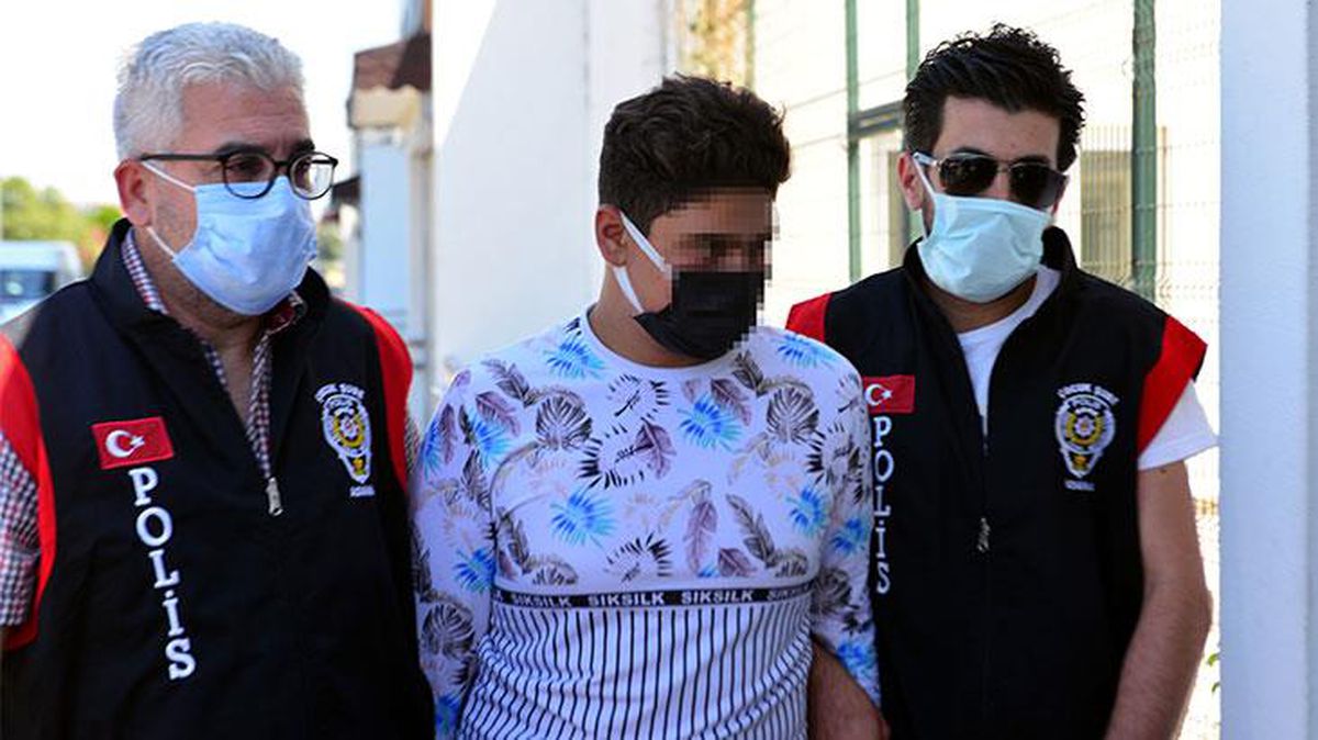 Babasını pompalı tüfekle öldüren 16 yaşındaki evlat, kendini bu sözlerle savundu: Sürekli arkadaşlarıma karışıyordu