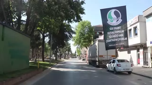 AFYONKARAHİSAR - Bayramın 2. gününde de 'tam kapanma' sakinliği sürüyor AFYONKARAHİSAR - Bayramın 2. gününde de 'tam kapanma' sakinliği sürüyor