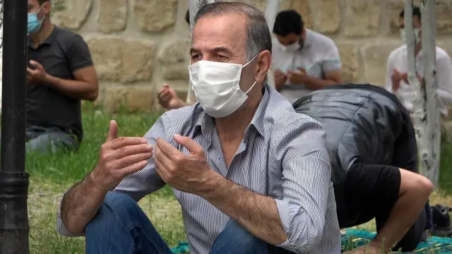 Filistinli şehitler için gıyabi cenaze namazı kılındı Filistinli şehitler için gıyabi cenaze namazı kılındı