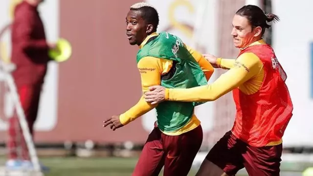 Galatasaray'a Onyekuru'dan kötü haber! Antrenmanı tamamlayamadı Galatasaray'a Onyekuru'dan kötü haber! Antrenmanı tamamlayamadı
