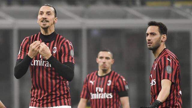 Hakan Çalhanoğlu, Ibrahimovic'in ardından Cristiano Ronaldo'yla takım arkadaşı oluyor