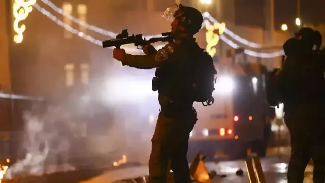 İsrail kara operasyonu başlattı, Gazze'den göç başladı İsrail kara operasyonu başlattı, Gazze'den göç başladı