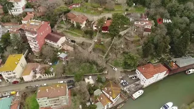 İstanbul'un İlk Müslüman Mezarları çalınıyor İstanbul'un İlk Müslüman Mezarları çalınıyor