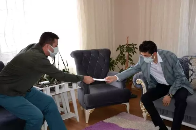 Kaymakam Kaçmaz'dan gazi ve şehit ailelerine bayram ziyareti Kaymakam Kaçmaz'dan gazi ve şehit ailelerine bayram ziyareti