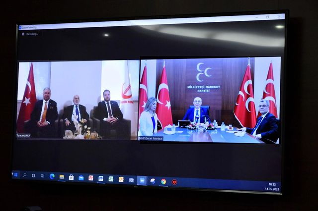 mhp de partiler arasi bayramlasma video 10 14132093 o