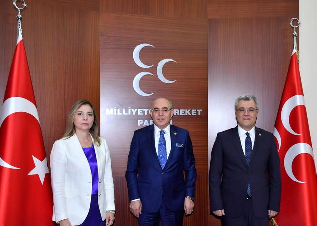 mhp de partiler arasi bayramlasma video 14 14132093 o
