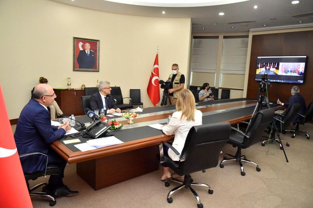 mhp de partiler arasi bayramlasma video 5 14132093 o