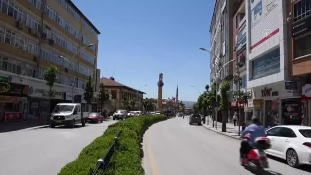 Ramazan Bayramı'nda da 'tam kapanma' sürecinde sessizlik hakim Ramazan Bayramı'nda da 'tam kapanma' sürecinde sessizlik hakim