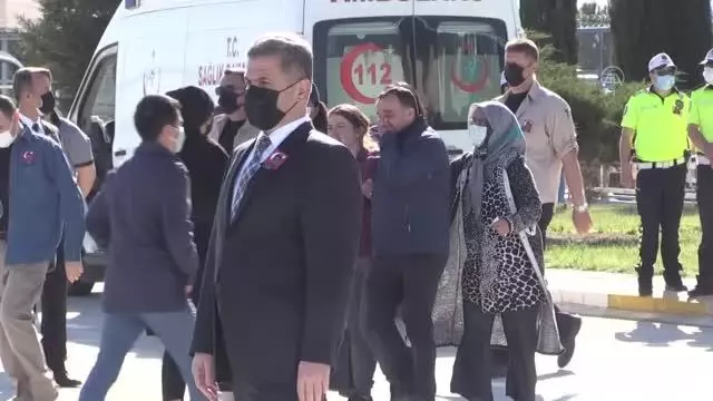 Son dakika haber... Şehit özel harekat polisi Veli Kabalay son yolculuğuna uğurlandı (2) Son dakika haber... Şehit özel harekat polisi Veli Kabalay son yolculuğuna uğurlandı (2)