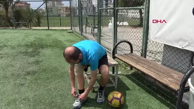 SPOR Protez bacaklı antrenör, Pro Lisans'ta dünyada ilk olmak istiyor SPOR Protez bacaklı antrenör, Pro Lisans'ta dünyada ilk olmak istiyor