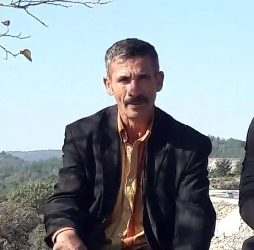 Su kuyusunda hayatını kaybeden 3 kişi toprağa verildi Su kuyusunda hayatını kaybeden 3 kişi toprağa verildi