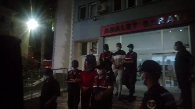 Trafik kazası sonrası çıkan yaralamalı kavgaya 2 tutuklama Trafik kazası sonrası çıkan yaralamalı kavgaya 2 tutuklama
