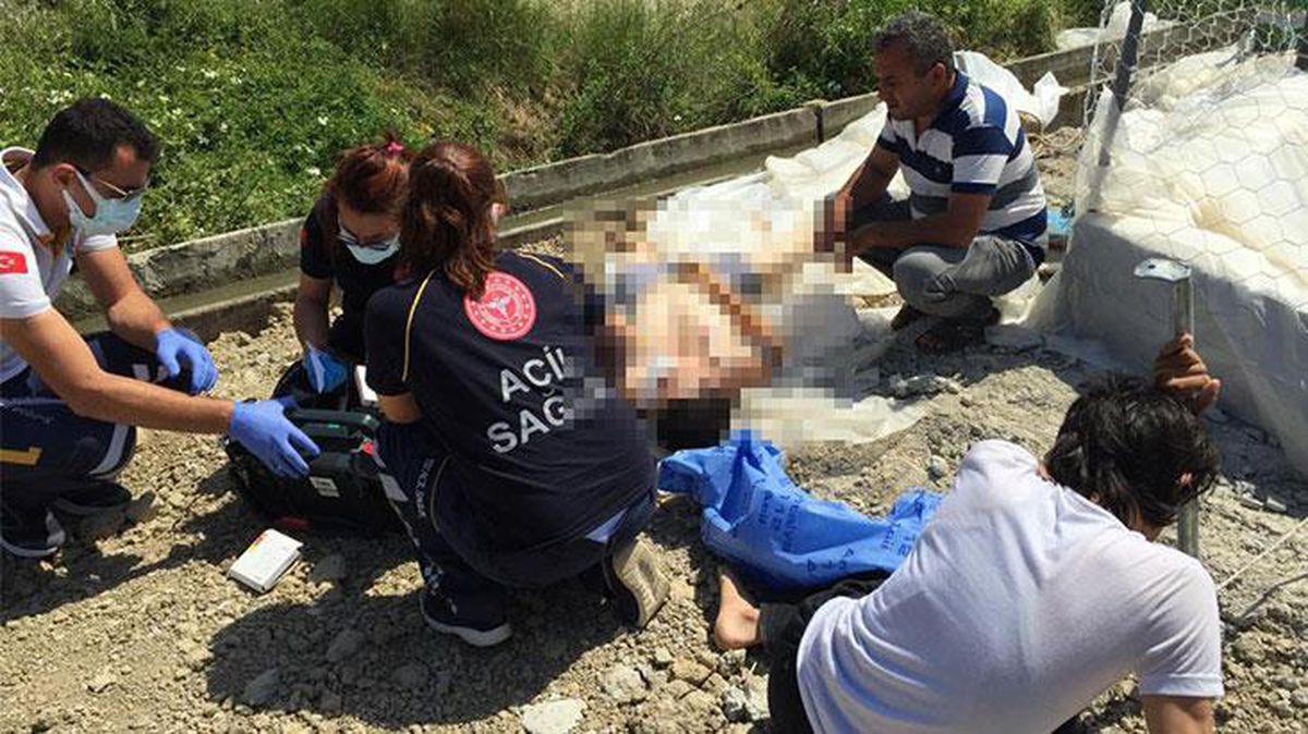 Muz serasında çalışan Afgan genç, serinlemek için girdiği havuzda boğularak can verdi