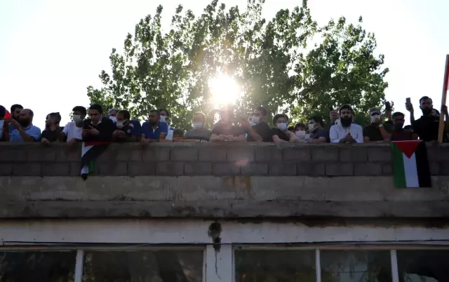 Adana'da STK'lardan İsrail protestosu