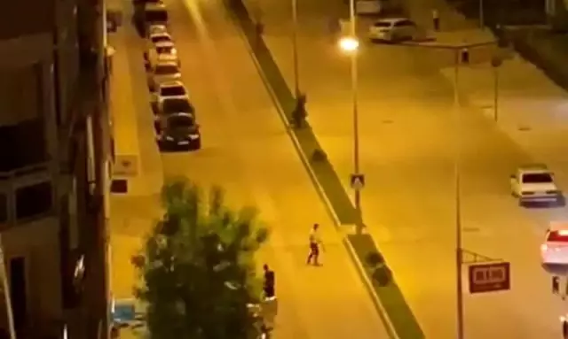 Son dakika haber... Adliye önünde pompalı tüfekle dehşet saçtı, darp edilip hastaneye kaldırıldı Son dakika haber... Adliye önünde pompalı tüfekle dehşet saçtı, darp edilip hastaneye kaldırıldı