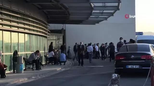 Son dakika haberi | - Ağrı'da balık tutarken elektrik akımana kapılan kişi hayatını kaybetti Son dakika haberi | - Ağrı'da balık tutarken elektrik akımana kapılan kişi hayatını kaybetti