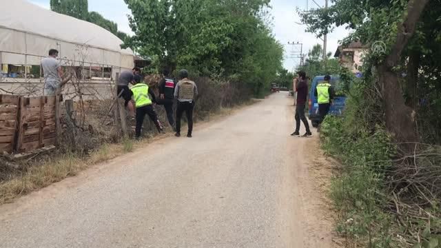 ailesini rehin alan kisi babasini oldurdu 14134150 o