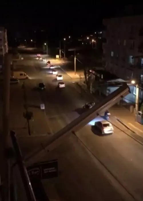 Antalya'da şampiyonluk sevinci kısıtlama dinlemedi Antalya'da şampiyonluk sevinci kısıtlama dinlemedi