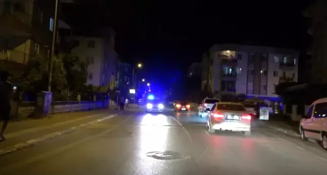Antalya'da şampiyonluk sevinci kısıtlama dinlemedi Antalya'da şampiyonluk sevinci kısıtlama dinlemedi