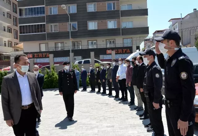 Vali Şentürk, SakaryaBilecik karayolundaki uygulama noktalarına ziyaret Vali Şentürk, SakaryaBilecik karayolundaki uygulama noktalarına ziyaret