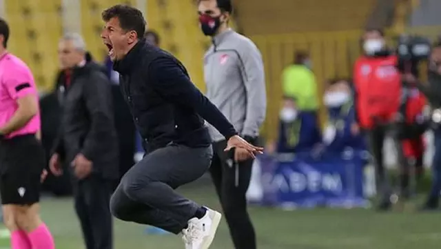 Bu akşamki maçın ardından Emre Belözoğlu dönemi sona eriyor Bu akşamki maçın ardından Emre Belözoğlu dönemi sona eriyor