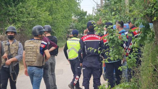 cinnet gecirdi dehset sacti babasini oldurdu 2 14134138 o