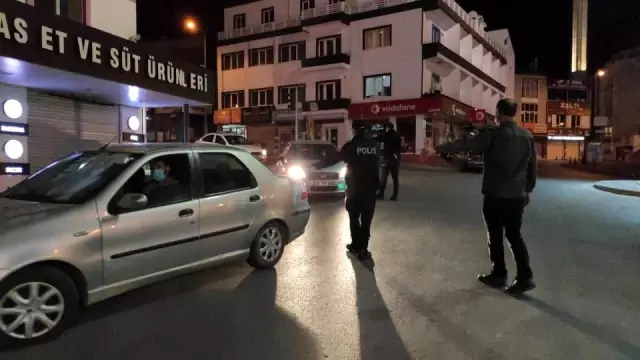 Develi Emniyeti'nden gece mesaisi Develi Emniyeti'nden gece mesaisi