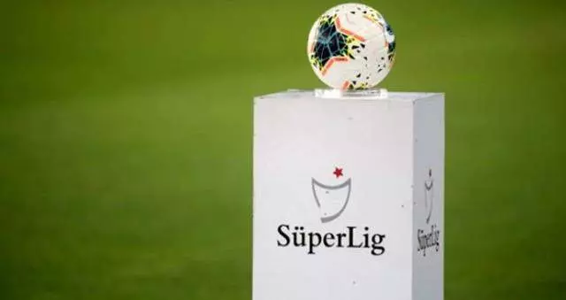 Galatasaray - Helenex Yeni Malatyaspor maç özeti izle, maç kaç kaç bitti? 15 Mayıs Galatasaray - Malatyaspor maçının gollerini kim attı? Galatasaray - Helenex Yeni Malatyaspor maç özeti izle, maç kaç kaç bitti? 15 Mayıs Galatasaray - Malatyaspor maçının gollerini kim attı?