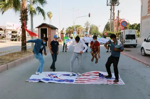 İNCİRLİK HAVVA ÜSSÜ ÖNÜNDE İSRAİL PROTESTOSU
