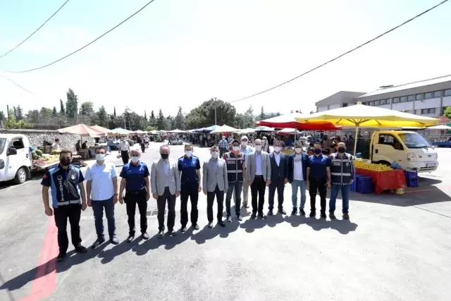 İnegöl'de semt pazarları denetlendi İnegöl'de semt pazarları denetlendi