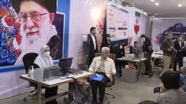 İran Ulusal Güvenlik Yüksek Konseyi Üyesi Celili, cumhurbaşkanı adayı oldu İran Ulusal Güvenlik Yüksek Konseyi Üyesi Celili, cumhurbaşkanı adayı oldu