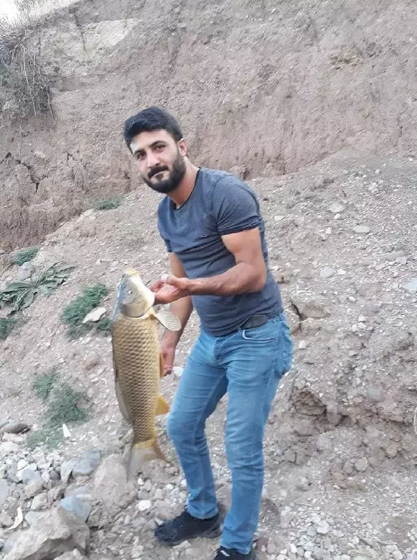 JENERATÖRLE BALIK AVLARKEN AKIMA KAPILDI JENERATÖRLE BALIK AVLARKEN AKIMA KAPILDI