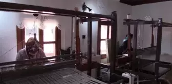 Sakarya: Kadınlar, kurdukları kooperatifle 50'nin üzerinde ürünü ülke geneline pazarlıyor Sakarya: Kadınlar, kurdukları kooperatifle 50'nin üzerinde ürünü ülke geneline pazarlıyor