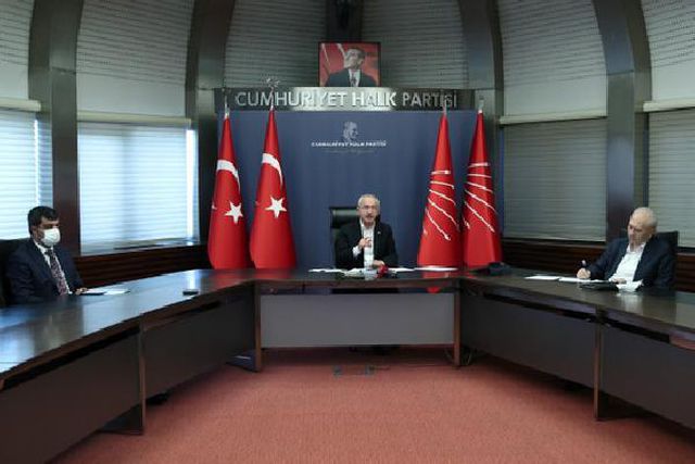 kilicdaroglu emeklilerin sorunlarini dinledi 2 14134056 o