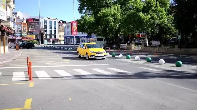 Ramazan Bayramı'nın son gününde sokaklarda sakinlik hakim Ramazan Bayramı'nın son gününde sokaklarda sakinlik hakim