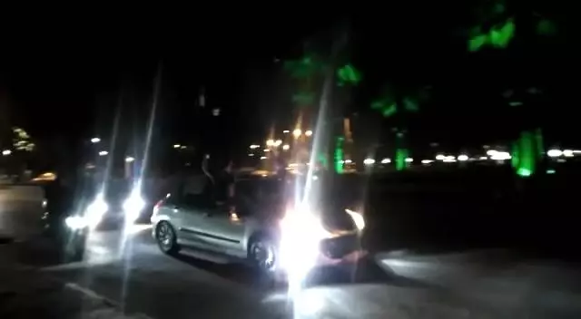 Bursa'da kısıtlamaya rağmen şampiyonluk kutlaması Bursa'da kısıtlamaya rağmen şampiyonluk kutlaması