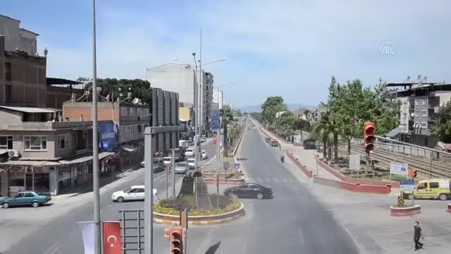 Kuşadası ve Didim sahilleri en sakin günlerini yaşıyor Kuşadası ve Didim sahilleri en sakin günlerini yaşıyor