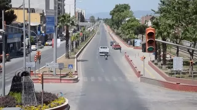 Kuşadası ve Didim sahilleri en sakin günlerini yaşıyor Kuşadası ve Didim sahilleri en sakin günlerini yaşıyor