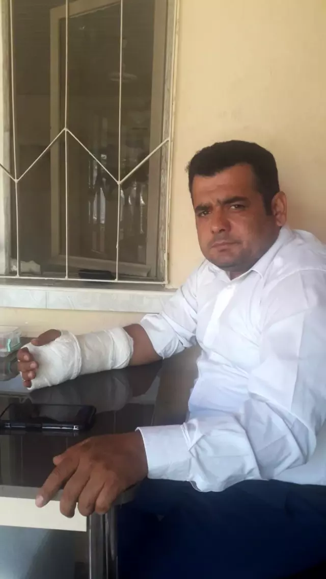 'Ne bakıyorsun' tartışması taşlı sopalı kavgaya dönüştü 'Ne bakıyorsun' tartışması taşlı sopalı kavgaya dönüştü