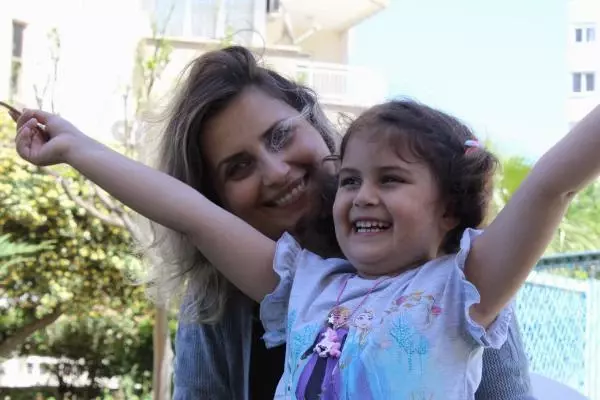 ÖYKÜ ARİN'İN AİLESİNDEN İMZA KAMPANYASI ÖYKÜ ARİN'İN AİLESİNDEN İMZA KAMPANYASI