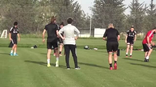 Oyuncusu olmayı hayal ettiği Beşiktaş'ın başında teknik direktör olarak şampiyonluk yaşadı Oyuncusu olmayı hayal ettiği Beşiktaş'ın başında teknik direktör olarak şampiyonluk yaşadı